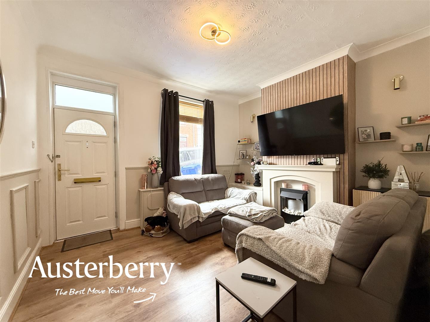 2 bed property in Smith Street, Stoke-On-Trent
